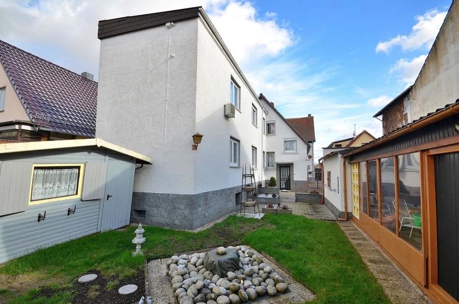 Immobilienangebot - Groß-Zimmern - Alle - Freistehendes Ein- Zweifamilienhaus mit vielen Möglichkeiten!