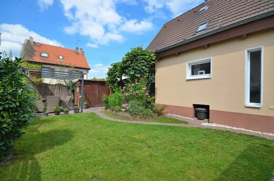 Immobilienangebot - Groß-Umstadt - Alle - Charmantes Einfamilienhaus für die Familie.