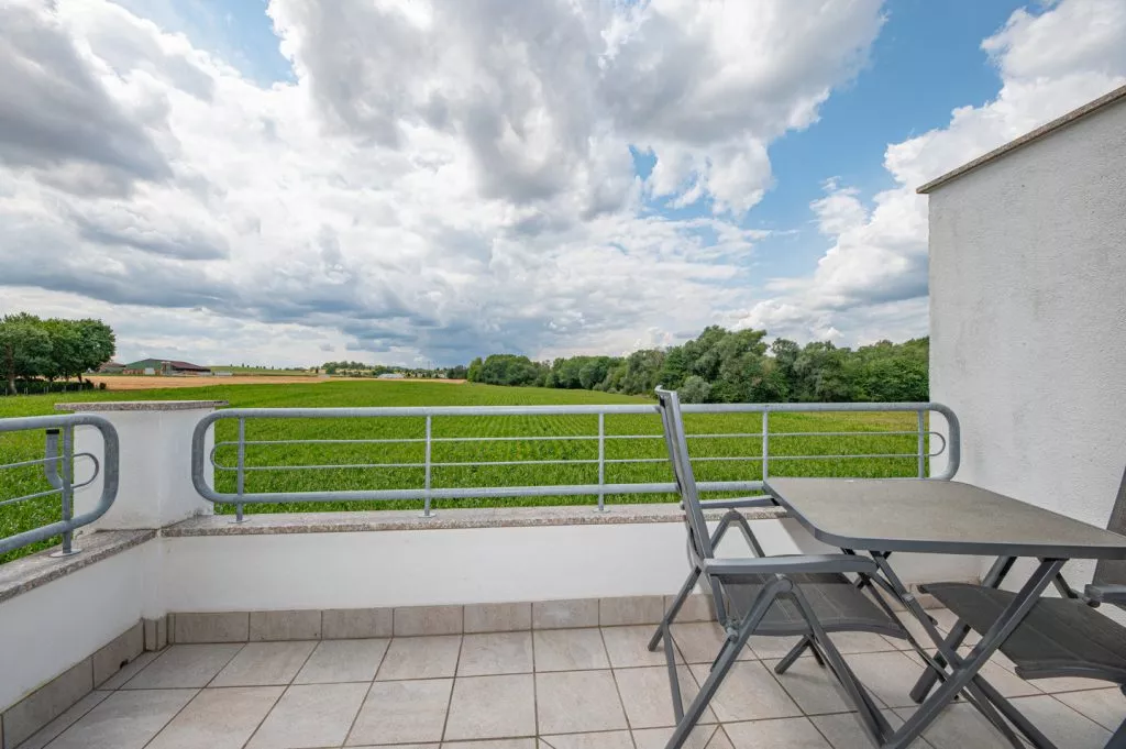 Immobilienangebot - Groß-Zimmern - Alle - Modernen Single-Wohnung am Feldrand!