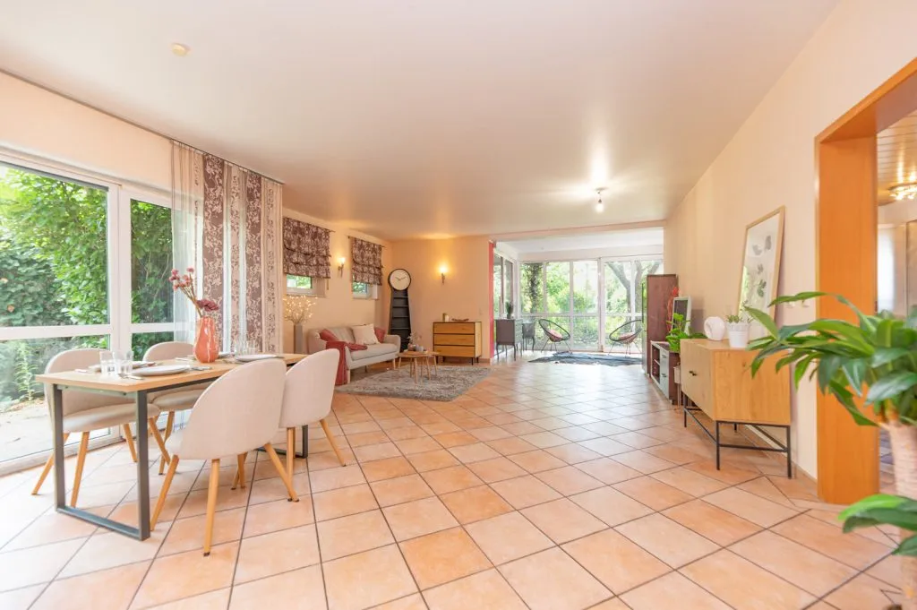 Immobilienangebot - Groß-Zimmern - Alle - Wo Familie Platz hat – großzügiges Einfamilienhaus.